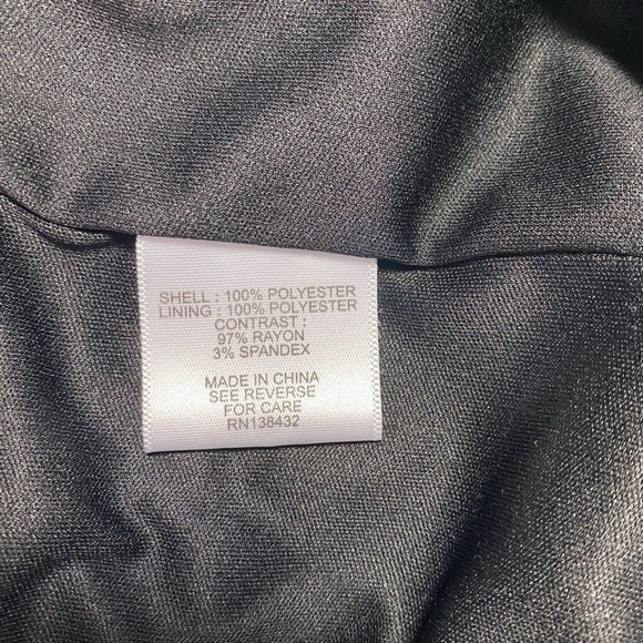 MODCLOTH Black & Gray Chevron Print V Neck Belted Dress Size Extra Small - Picture 9 of 10